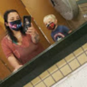 Meet your Posher, Carrie